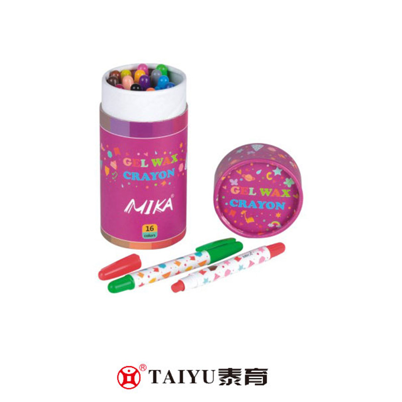 Les étudiants utilisent un crayon 12 couleurs dans un corps avec porte-stylo Crayon-XC 03